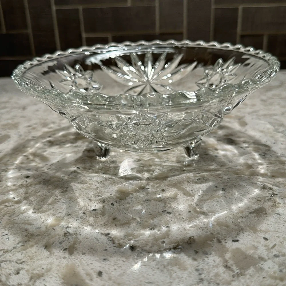 VINTAGE 1960’s~ANCHOR HOCKING~STAR OF DAVID~FOOTED BOWL~VINTAGE CONDITION~G13